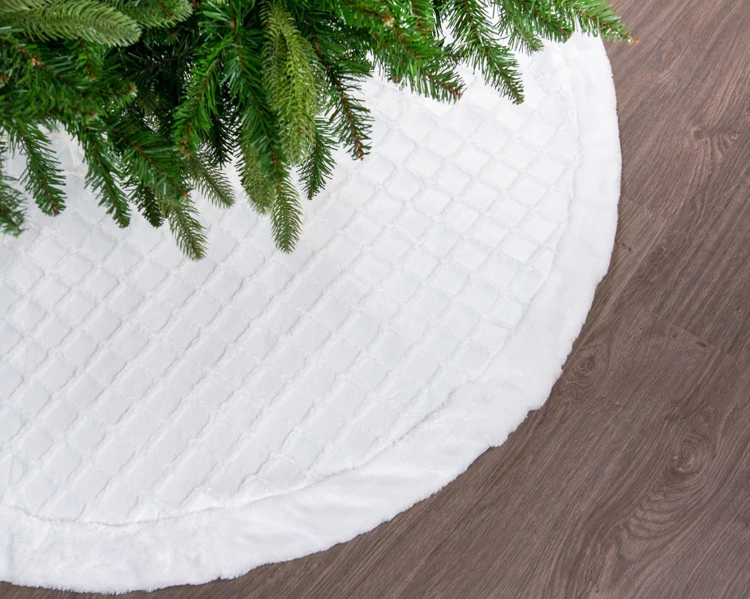 The Christmas Palace 48" WHITE FUZZY TREE SKIRT 1 The Christmas Palace 48" WHITE FUZZY TREE SKIRT