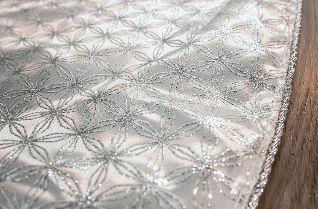 The Christmas Palace Skirts & Stockings 48" WHITE & SILVER GLITTER TREE SKIRT 2 The Christmas Palace Skirts & Stockings 48" WHITE & SILVER GLITTER TREE SKIRT