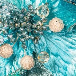 The Christmas Palace Flowers 12