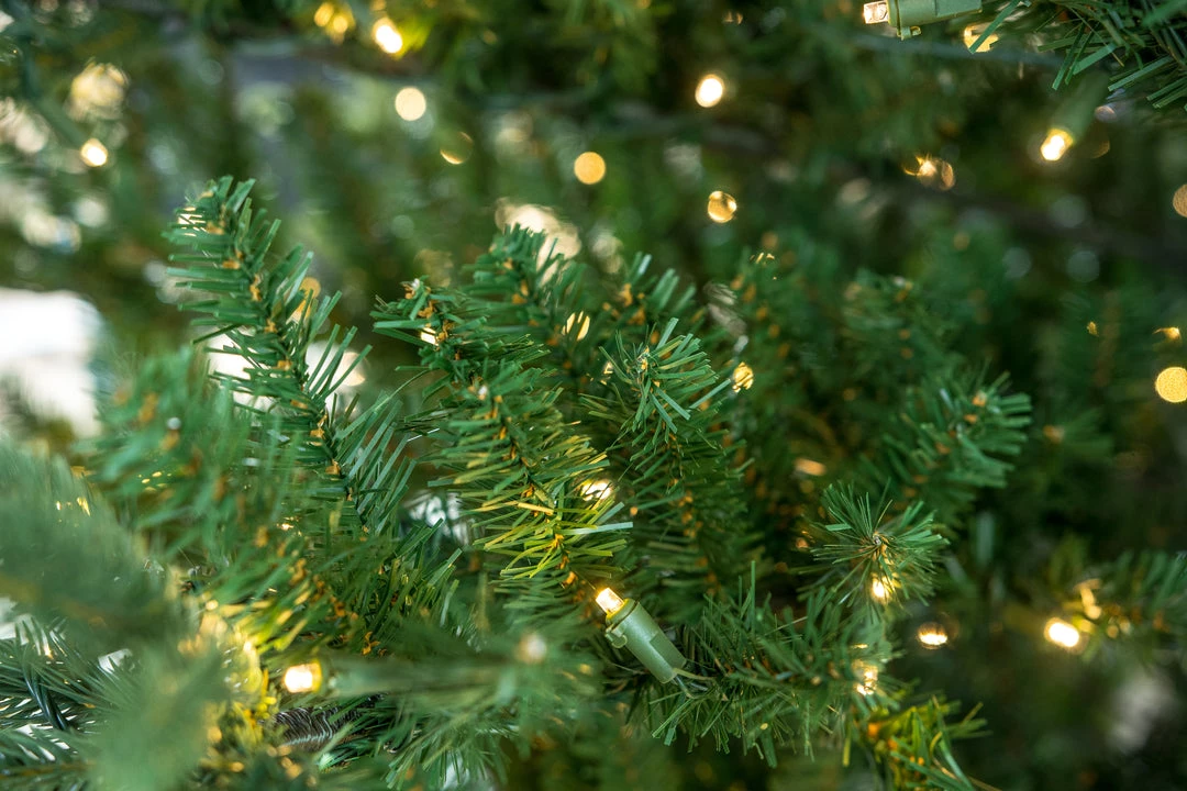 The Christmas Palace 7.5 FT VIENIA TREE PRE LIT WARM WHITE LED LIGHTS CHRISTMAS TREES 2 The Christmas Palace 7.5 FT VIENIA TREE PRE LIT WARM WHITE LED LIGHTS CHRISTMAS TREES