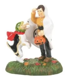 The Christmas Palace Department 56 HALLOWEEN VILLAGE ACCESSORY SNOOPY'S TREAT, NO TRICKS