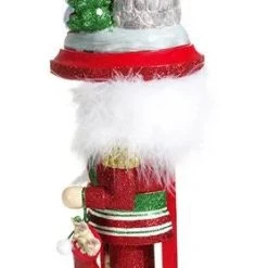 The Christmas Palace Nutcrackers 18