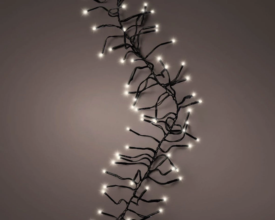 The Christmas Palace LED String Motion 20 FT CLUSTER 768 LED WARM WHITE GREEN WIRE 8 FUNCTION TWINKLE 1 The Christmas Palace LED String Motion 20 FT CLUSTER 768 LED WARM WHITE GREEN WIRE 8 FUNCTION TWINKLE