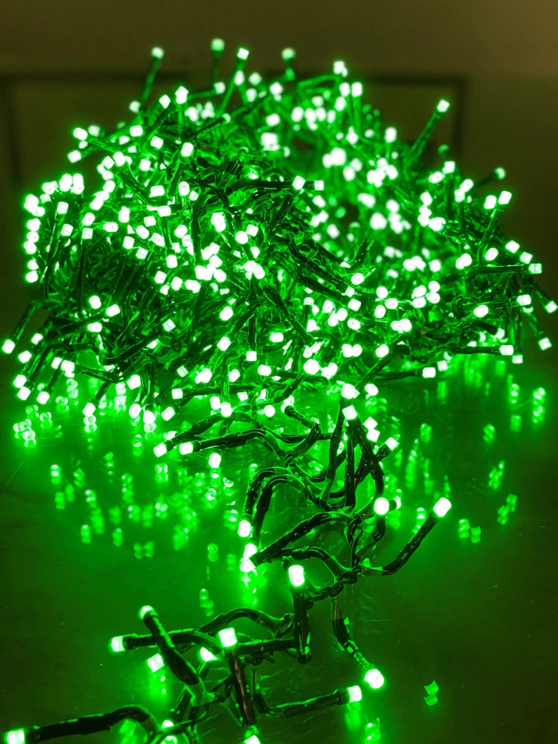 The Christmas Palace 20 FT CLUSTER 768 LED COLOR CHANGE GREEN WIRE 8 FUNCTION TWINKLE 4 The Christmas Palace 20 FT CLUSTER 768 LED COLOR CHANGE GREEN WIRE 8 FUNCTION TWINKLE